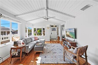 515 Oak St in Laguna Beach, CA - Building Photo - Building Photo