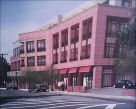 45 Main St in Hastings On Hdsn, NY - Building Photo - Building Photo