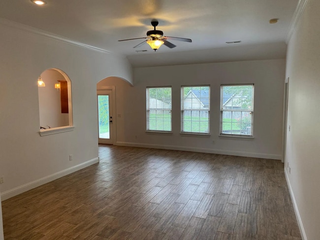 4974 W Dover St in Fayetteville, AR - Building Photo - Building Photo