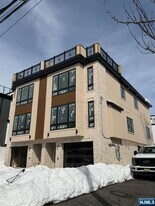 45 Lincoln Ave in Cliffside Park, NJ - Building Photo