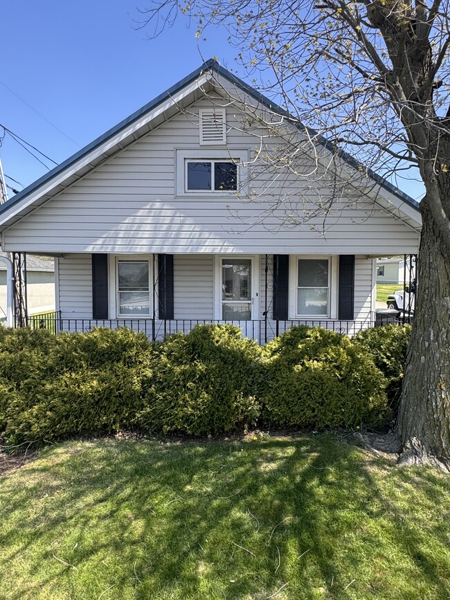1104 S Goyer Rd in Kokomo, IN - Building Photo - Building Photo