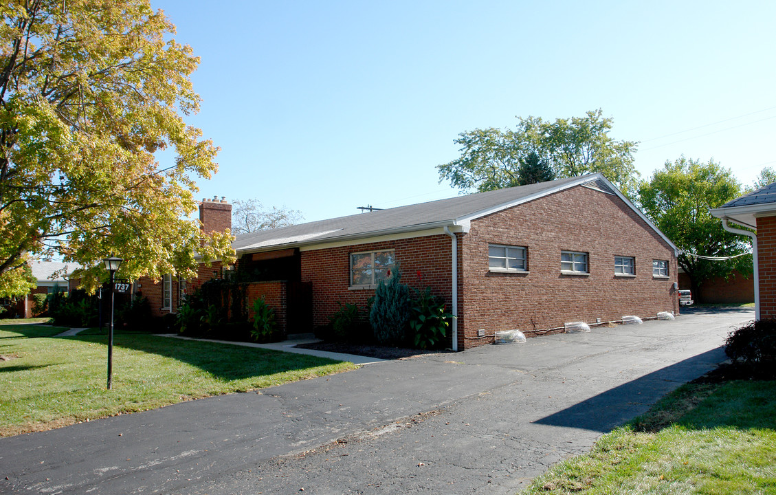 1731-1737 Ardleigh Rd in Columbus, OH - Building Photo