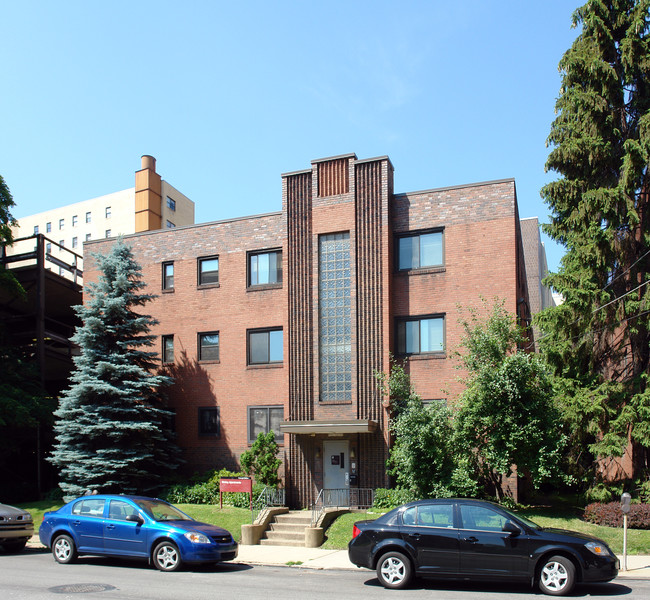 Shirley Apartments in Pittsburgh, PA - Foto de edificio - Building Photo