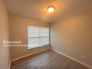 3735 Shenfield Dr in Union City, GA - Building Photo - Building Photo