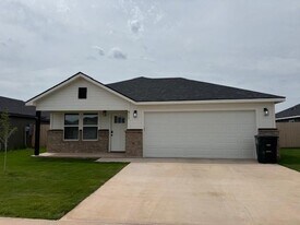411 Goa Wy in Abilene, TX - Building Photo