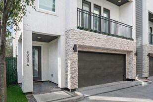 4032 Buck St, Unit A in Houston, TX - Building Photo