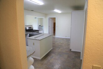 2095 SE Debord St in Corvallis, OR - Building Photo - Building Photo