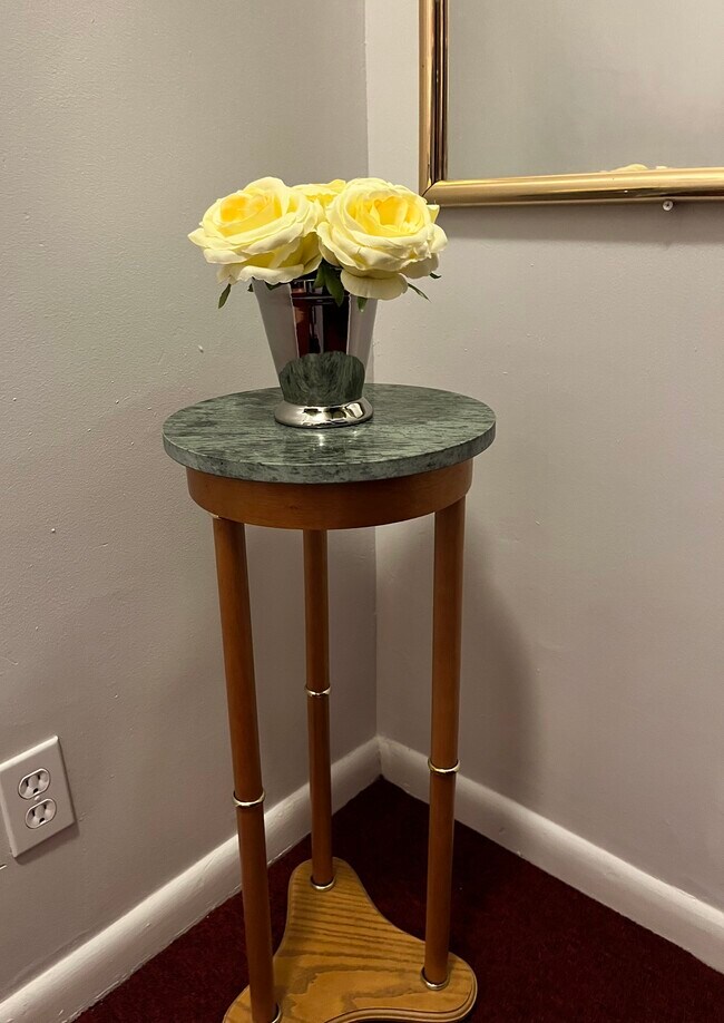 8027 Rodney St, Unit 8027 Rodney street in Philadelphia, PA - Building Photo - Building Photo