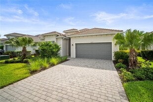 15871 Leaning Pine Ln in Punta Gorda, FL - Building Photo