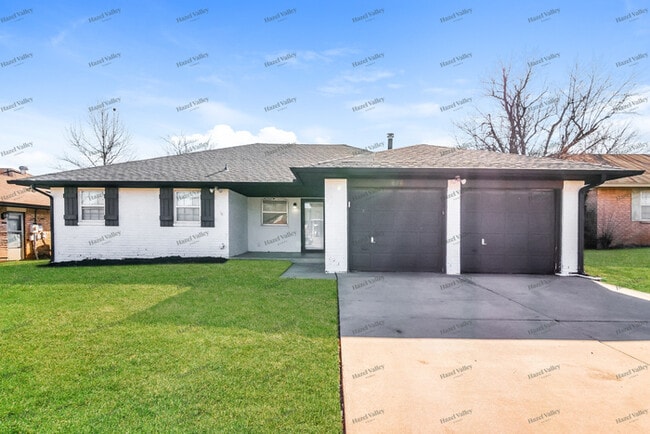 property at 616 Crosstimbers Dr