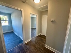 716 Miller Rd in Sumter, SC - Building Photo - Building Photo