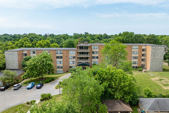 Cedar Tower in Cincinnati, OH - Building Photo - Building Photo