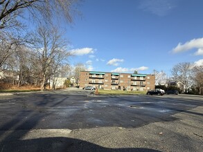 100 Water St in Stoughton, MA - Building Photo - Building Photo