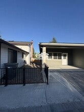 824 149th St SW in Lynnwood, WA - Building Photo - Building Photo