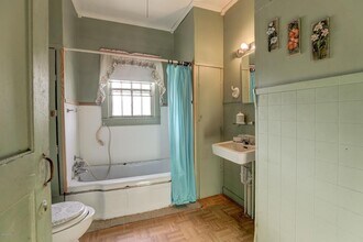 713 St Jude Ave in New Iberia, LA - Foto de edificio - Building Photo