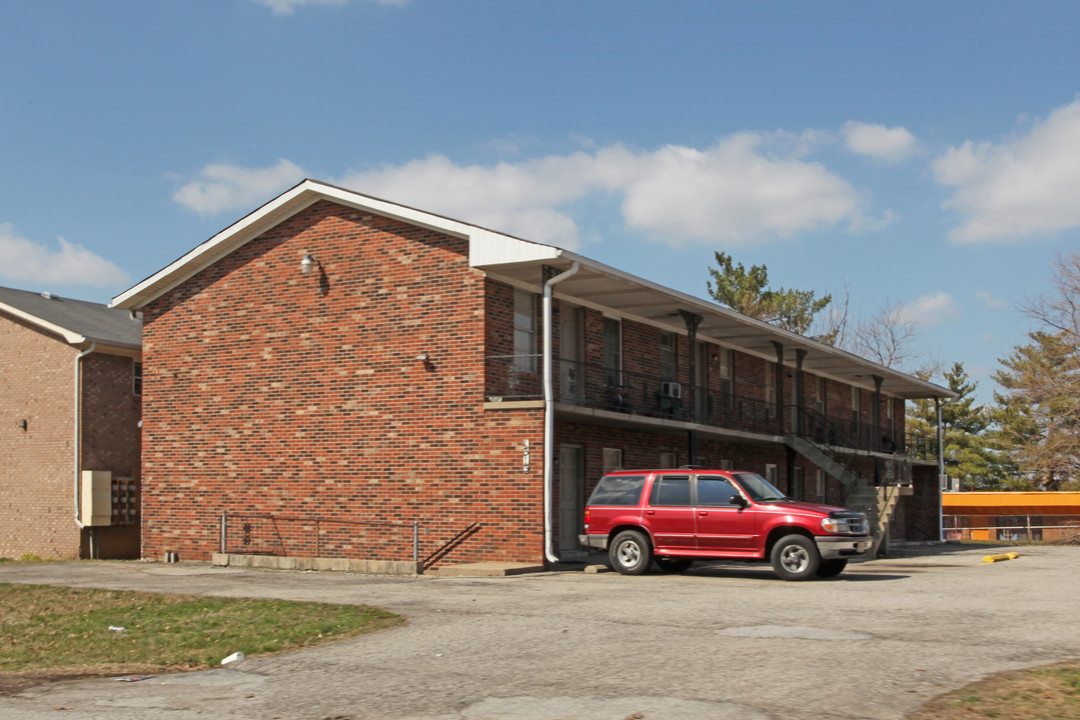 4313 Norbrook Dr in Louisville, KY - Building Photo