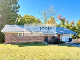 4411 Comet Trail in Chattanooga, TN - Building Photo