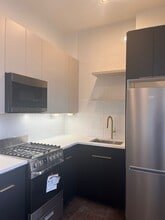294 Hoboken Ave, Unit 12 in Jersey City, NJ - Building Photo - Building Photo