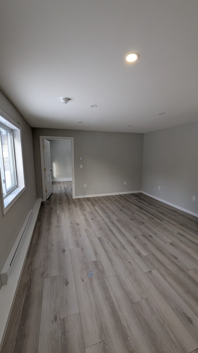 3665 Essex Rd, Unit 102 in Willsboro, NY - Building Photo - Building Photo