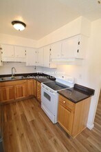 3306 SE 111th Ave in Portland, OR - Building Photo - Building Photo