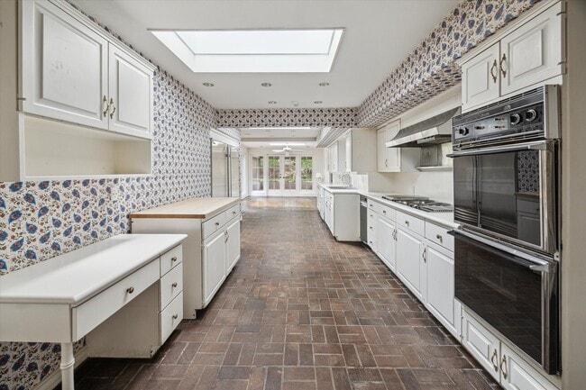 626 Rocky River Rd