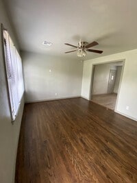 4013 SE 26th St photo'