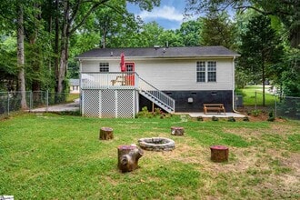 53 Cox St in Travelers Rest, SC - Building Photo - Building Photo