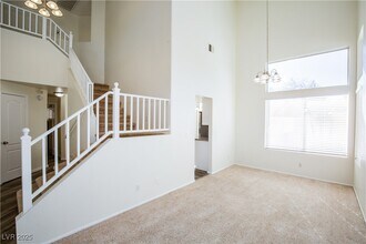 9613 W Port Orange Ln in Las Vegas, NV - Building Photo - Building Photo