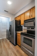 8117 Tremaine Ct in Charlotte, NC - Building Photo - Building Photo