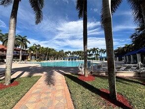 14300 NW 16th St in Pembroke Pines, FL - Building Photo - Building Photo