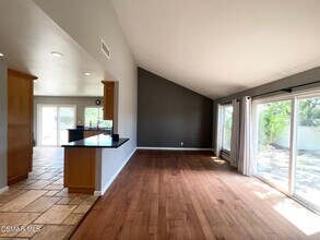 3271 Rosehill Cir in Thousand Oaks, CA - Building Photo - Building Photo