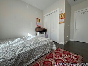 90 Antwerp St in Boston, MA - Building Photo - Building Photo