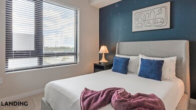 4341 34th St S, Unit 567 in St. Petersburg, FL - Foto de edificio - Building Photo