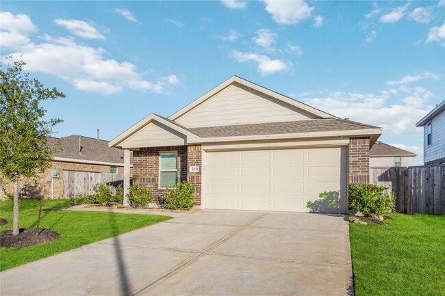 property at 5031 Hurston Pk Trl