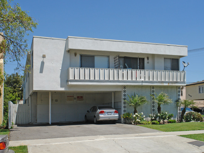 1481 Alvira St in Los Angeles, CA - Building Photo - Building Photo