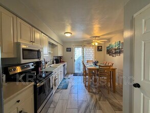 6040 Capital Pl in Virginia Beach, VA - Building Photo - Building Photo