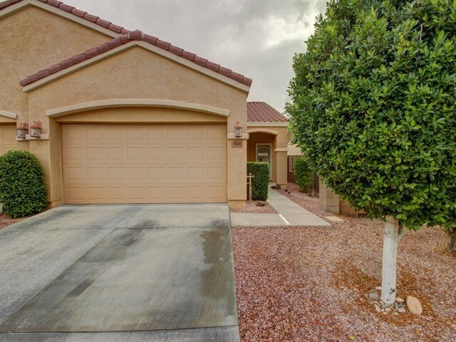 13461 N 87th Dr in Peoria, AZ - Building Photo