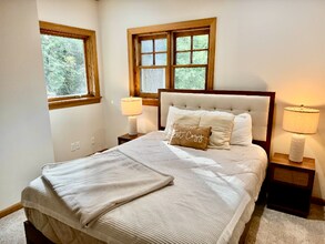 14520 Fremont Ave N in Shoreline, WA - Building Photo - Building Photo