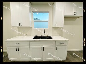 2-212 High St in Modesto, CA - Building Photo