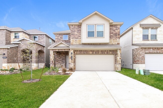 7927 Fijian Cypress Dr