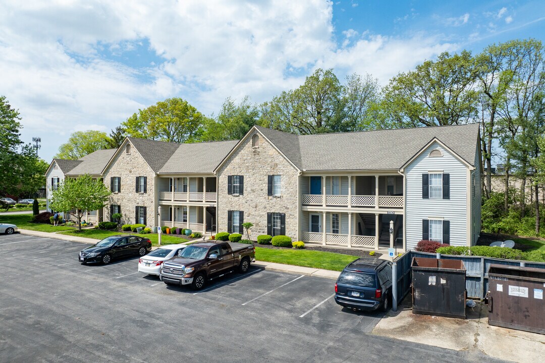 Tuller's Plantation in Columbus, OH - Building Photo