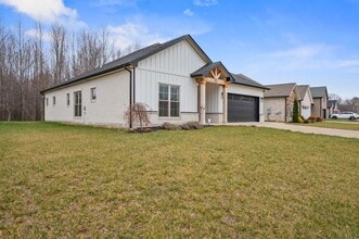 817 Brown Swiss Ct in Clarksville, TN - Building Photo - Building Photo