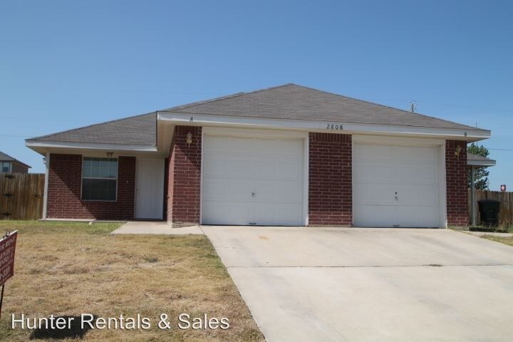 2808 Alma Dr in Killeen, TX - Building Photo