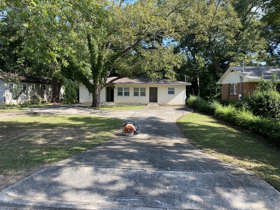 105 Georgia Ave, Unit 105 Georgia Ave Unit in Fort Valley, GA - Foto de edificio