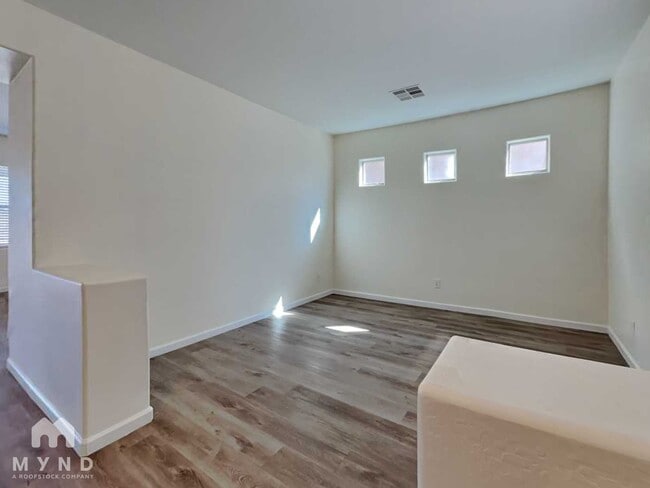 1635 S Starling Dr, Unit C in Gilbert, AZ - Building Photo - Building Photo