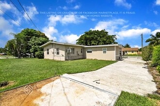 1018 S 12th St in Lantana, FL - Building Photo - Building Photo