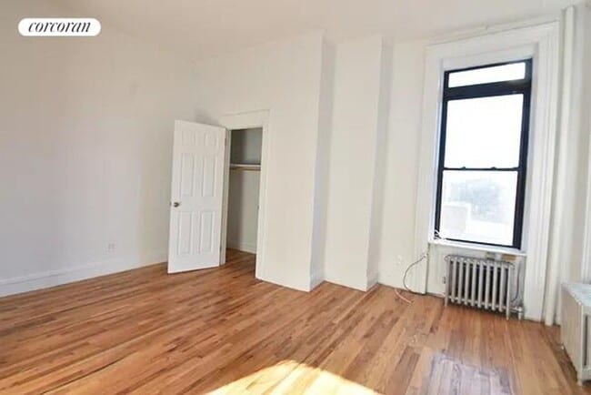 368 Van Brunt St in Brooklyn, NY - Building Photo - Building Photo