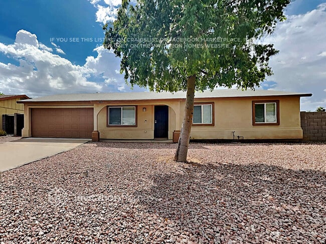 3601 E Janice Wy