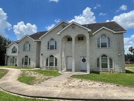 2500 W Maple Ave in McAllen, TX - Building Photo