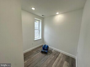 1233 W Venango St in Philadelphia, PA - Building Photo - Building Photo